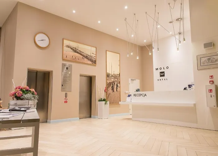 فندق Molo 3*