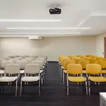 Molo